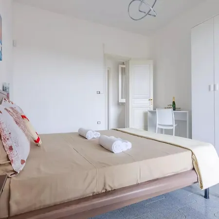 Levante Sea View With Air Conditioning, Parking And Wi-fi *