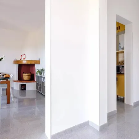 Levante Sea View With Air Conditioning, Parking And Wi-fi