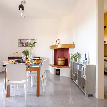 Levante Sea View With Air Conditioning, Parking And Wi-fi *