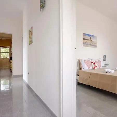 Levante Sea View With Air Conditioning, Parking And Wi-fi
